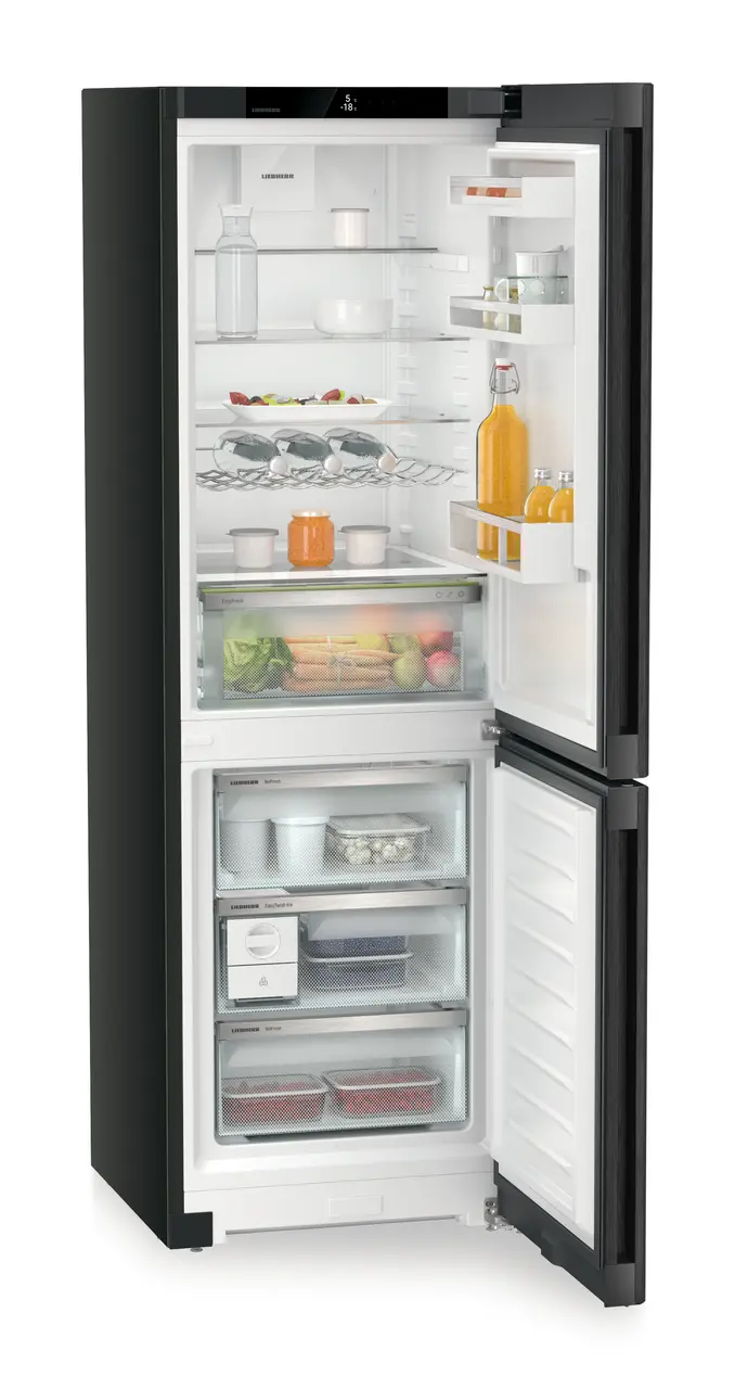 CNbdb 5223 plus NoFrost Combined fridge-freezer with EasyFresh and